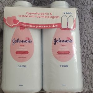Johnsons baby powder